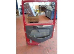 Recambio de puerta delantera derecha para renault trucks g g 220.20 referencia OEM IAM    2