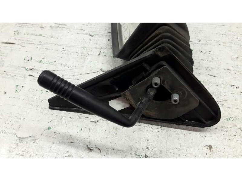 Recambio de retrovisor derecho para peugeot 205 berlina 1.4 mito referencia OEM IAM  MANUAL 