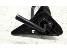 Recambio de retrovisor derecho para peugeot 205 berlina 1.4 mito referencia OEM IAM  MANUAL  2