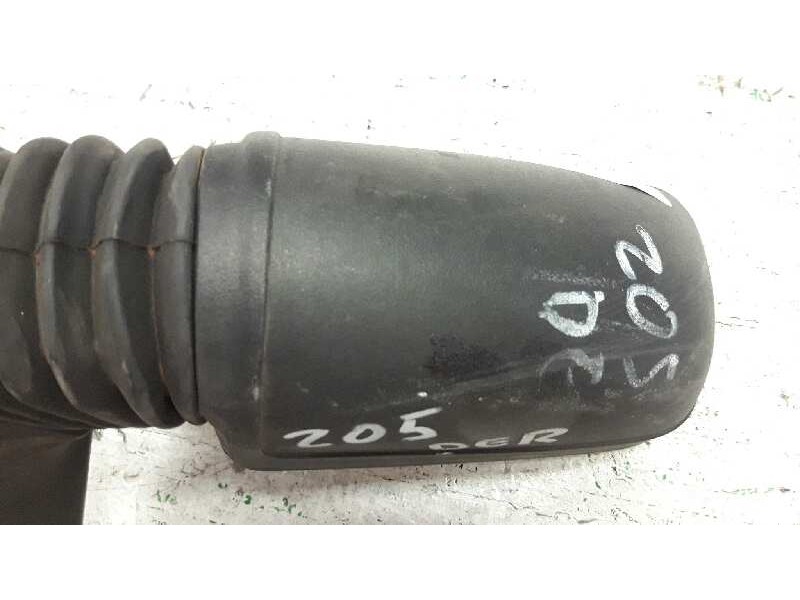 Recambio de retrovisor derecho para peugeot 205 berlina 1.4 mito referencia OEM IAM  MANUAL 
