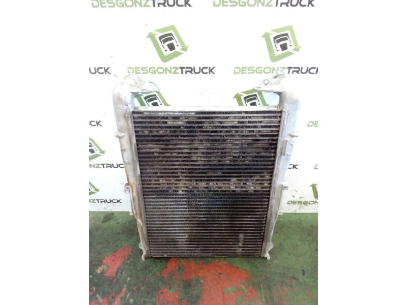 Recambio de intercooler para renault premium distribution fas 4x2 cabina larga referencia OEM IAM  ALTO 81,5CM /LARGO 59 CM 