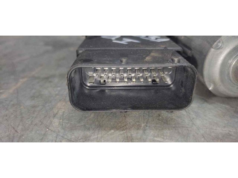 Recambio de motor elevalunas delantero izquierdo para volkswagen passat berlina (3b2) básico referencia OEM IAM 101430203  