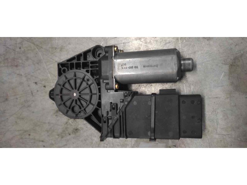 Recambio de motor elevalunas delantero derecho para volkswagen passat berlina (3b2) básico referencia OEM IAM 101434203  