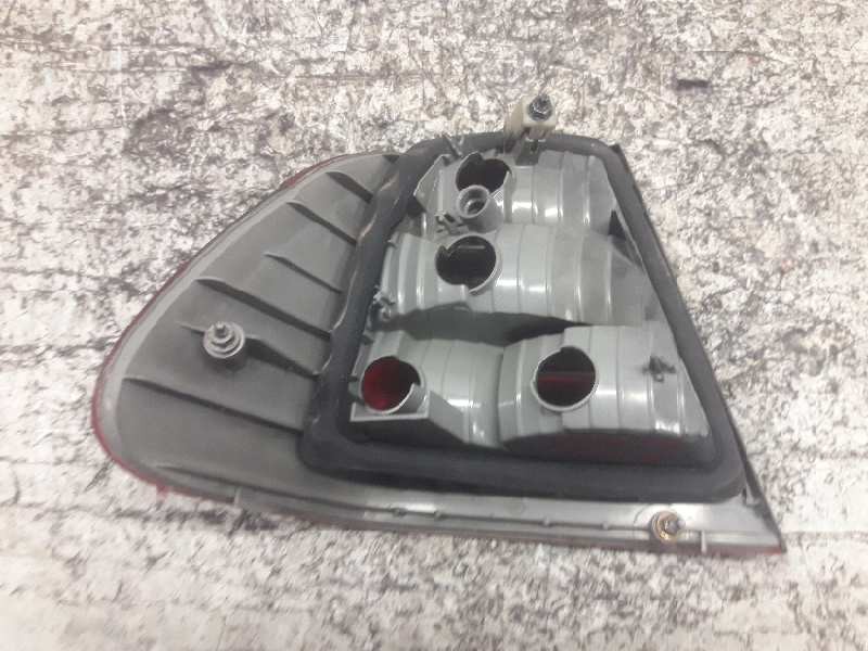 Recambio de piloto trasero derecho para bmw serie 3 berlina (e46) 320d referencia OEM IAM   