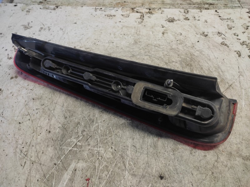 Recambio de piloto trasero derecho para ford focus c-max (cap) connection referencia OEM IAM   6 PINS