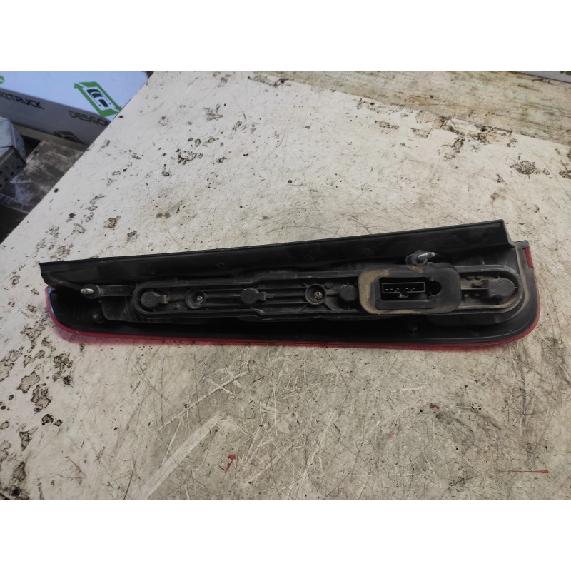 Recambio de piloto trasero derecho para ford focus c-max (cap) ambiente (d) referencia OEM IAM   6 PINS