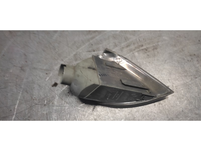 Recambio de piloto delantero izquierdo para renault laguna (b56) 2.2 dt rt referencia OEM IAM   