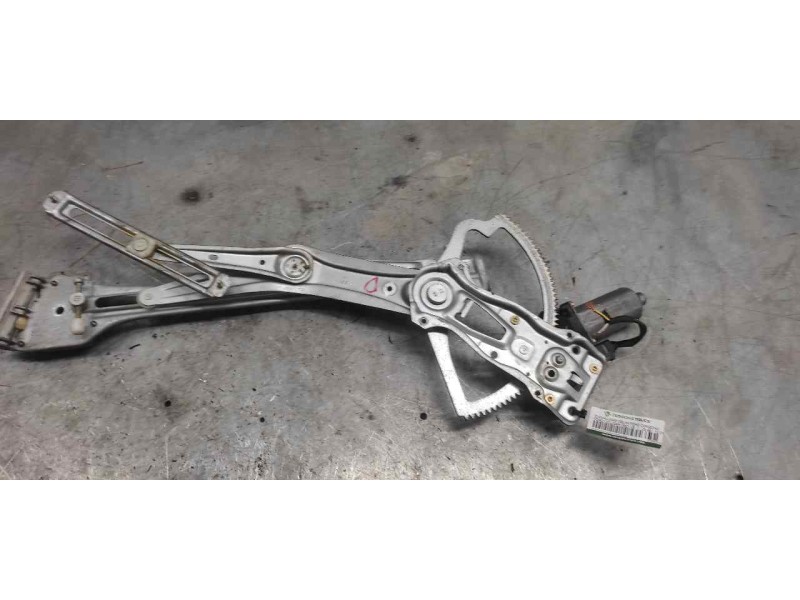 Recambio de elevalunas delantero derecho para ford cougar (mc) v6 referencia OEM IAM 103331101 2 PINS 