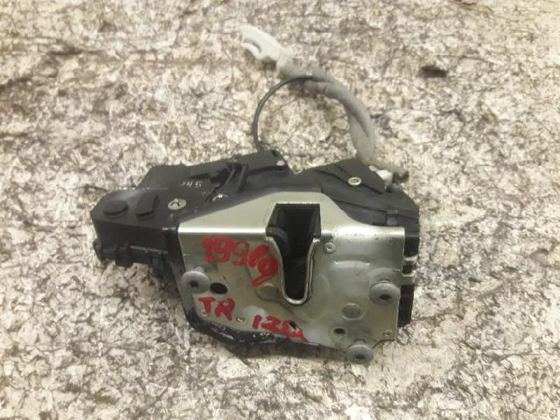 Recambio de cerradura puerta trasera izquierda para bmw serie 3 berlina (e46) 320d referencia OEM IAM  7 PINS 