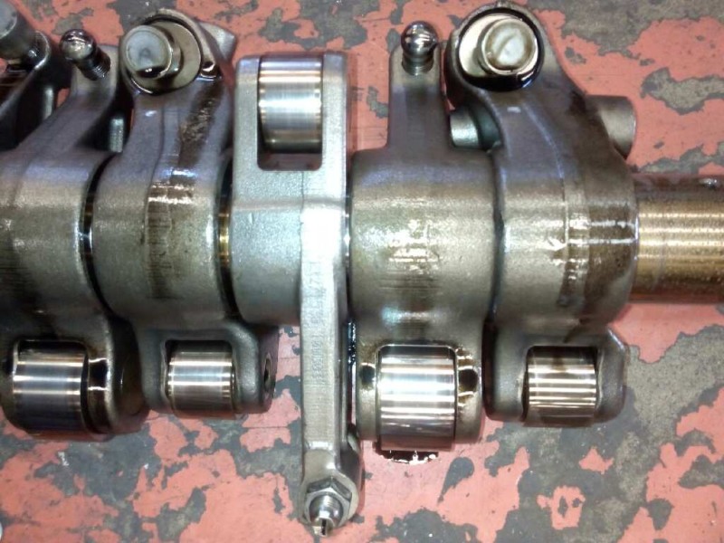 Recambio de eje balancines para renault premium route 2006 fas 4x2 larga distancia referencia OEM IAM   