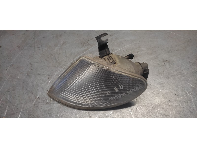 Recambio de piloto delantero izquierdo para volkswagen sharan (7m8) básico referencia OEM IAM   