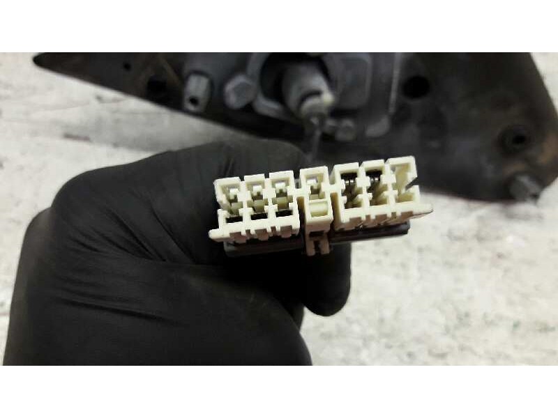 Recambio de retrovisor derecho para peugeot 406 break (s1/s2) sr pack referencia OEM IAM   