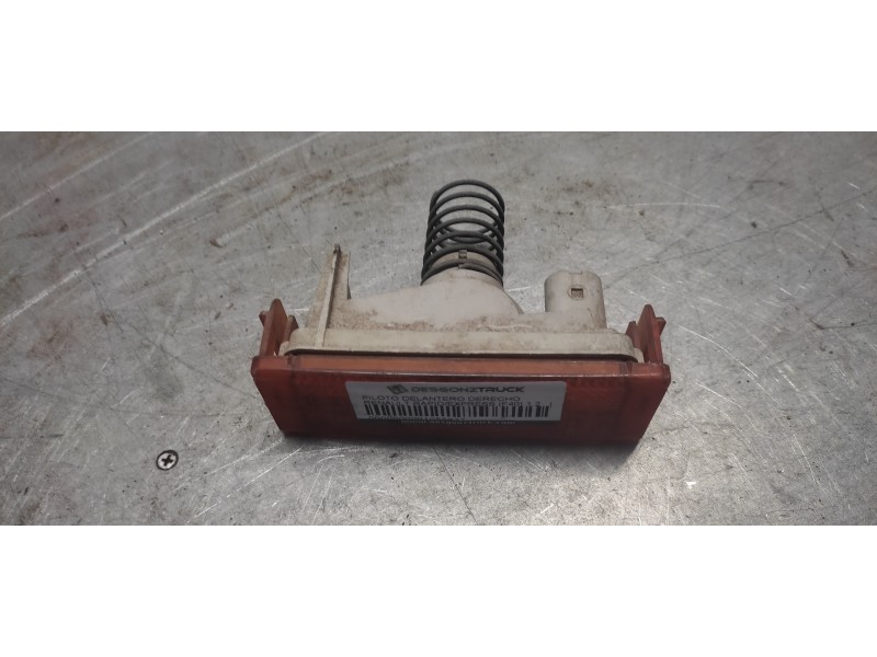 Recambio de piloto delantero derecho para renault rapid/express (f40) 1.2 referencia OEM IAM   