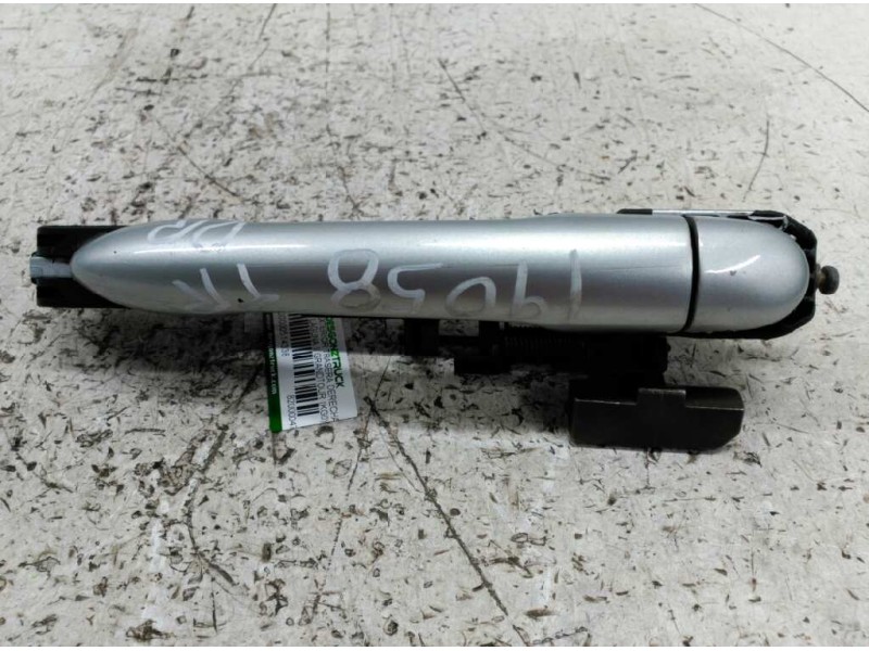 Recambio de maneta exterior trasera derecha para renault laguna ii grandtour (kg0) referencia OEM IAM 8200004746  