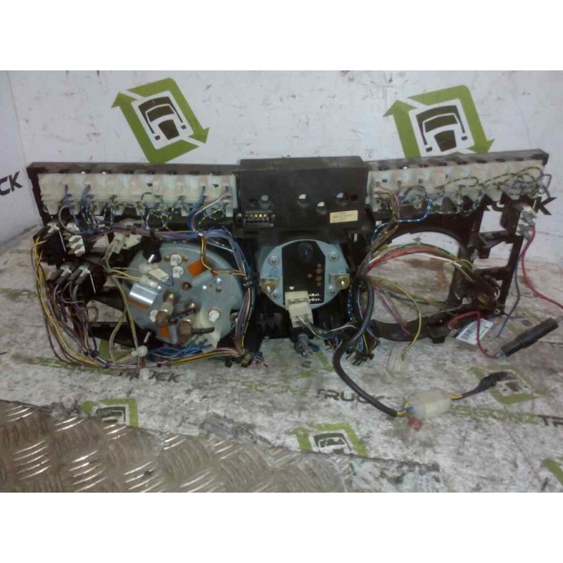Recambio de cuadro instrumentos para mercedes-benz sk / om 442 15.1 v8 diesel (om 442) referencia OEM IAM   