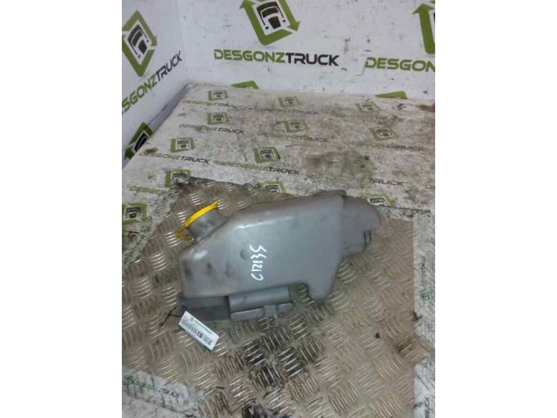 Recambio de deposito limpia para nissan cabstar e cabina simple cabina individual referencia OEM IAM 28902F3900  