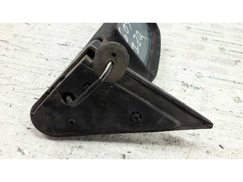 Recambio de retrovisor izquierdo para peugeot 605 sli referencia OEM IAM   