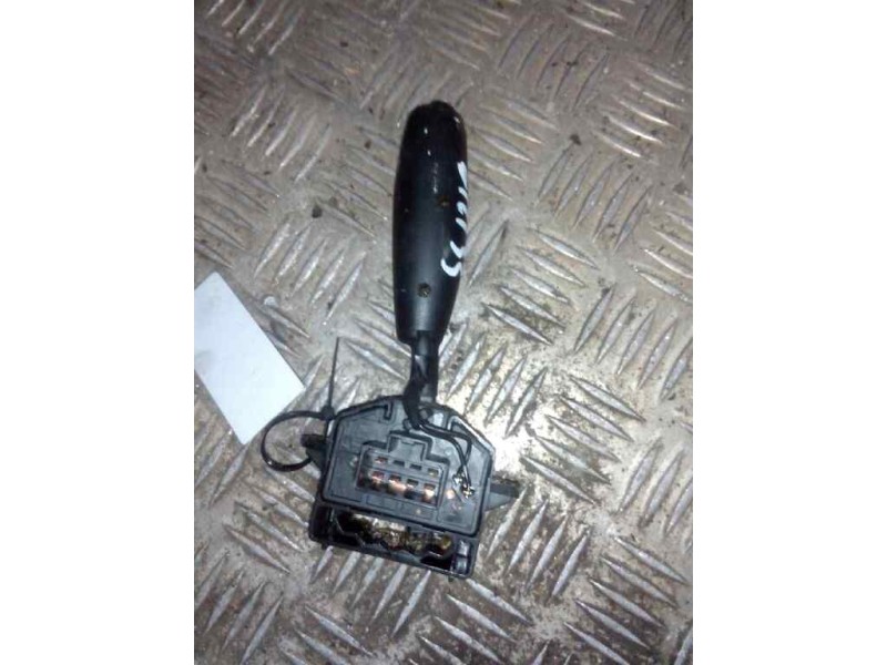 Recambio de mando limpia para nissan cabstar e cabina simple cabina individual referencia OEM IAM   