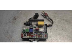 Recambio de caja reles / fusibles para opel astra g berlina 1.7 16v cdti cat (z 17 dtl / lrb) referencia OEM IAM 24412497  