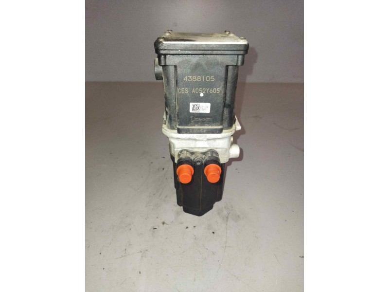 Recambio de modulador adblue para daf trucks xf 106 480 referencia OEM IAM 4388105  