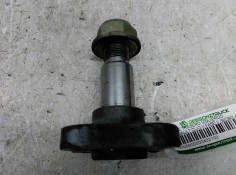 Recambio de buje trasero izquierdo para renault clio ii fase ii (b/cb0) authentique referencia OEM IAM    2