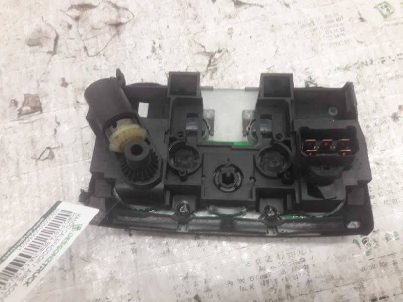 Recambio de mando calefaccion / aire acondicionado para ford fiesta berlina 1.4 16v cat referencia OEM IAM 96FW18D451AG  