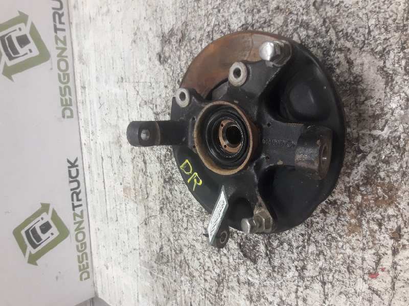 Recambio de mangueta delantera derecha para nissan terrano/terrano.ii (r20) comfort referencia OEM IAM   