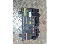 Recambio de caja reles / fusibles para volvo fh 12 2002  fsa xlow 4x2 largo globetrotter (lhh2, l2h2) referencia OEM IAM 2047648
