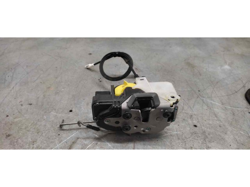 Recambio de cerradura puerta delantera izquierda para opel insignia berlina cosmo referencia OEM IAM 13503801 5 PINS 