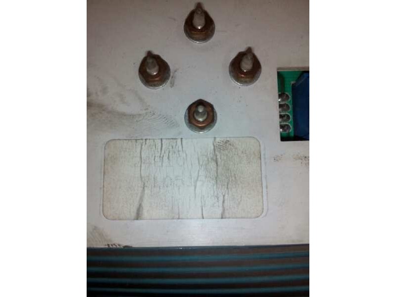 Recambio de cuadro instrumentos para nissan trucks trade trade 3.0 referencia OEM IAM 24810 210519 