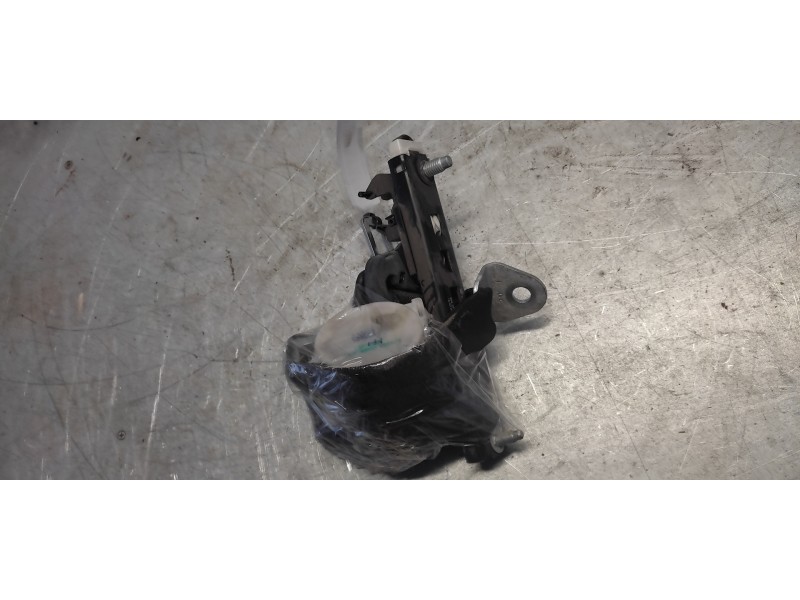 Recambio de cinturon seguridad trasero derecho para opel zafira a 1.6 16v referencia OEM IAM 06030102  