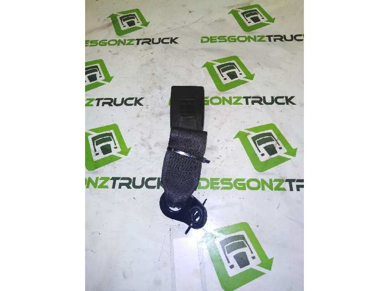 Recambio de enganche de cinturon derecho para nissan trucks atleon 56.15 referencia OEM IAM 868429X401  