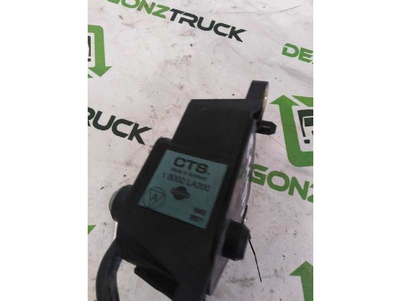 Recambio de pedal acelerador para nissan trucks atleon 56.15 referencia OEM IAM 18002LA200  