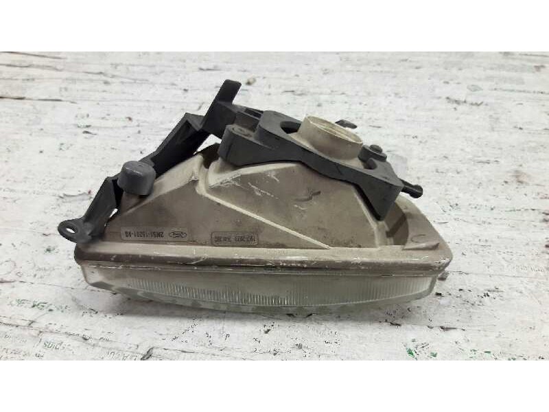 Recambio de faro antiniebla izquierdo para ford focus berlina (cak) ghia referencia OEM IAM 2M5115201AG  