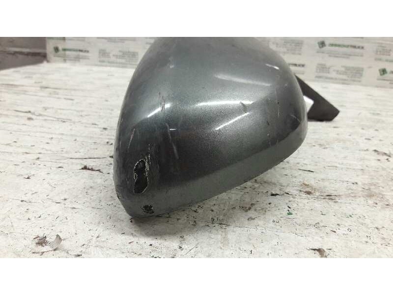 Recambio de retrovisor izquierdo para renault 19 hatchback (b/c53) gtd referencia OEM IAM 7700785786  