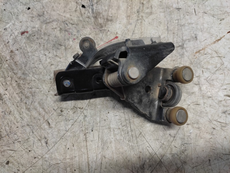 Recambio de bisagra puerta corredera para peugeot partner (s2) rancho plus referencia OEM IAM   