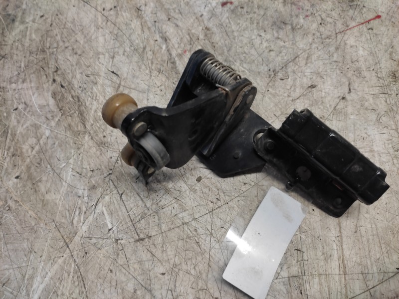 Recambio de bisagra puerta corredera para peugeot partner (s2) rancho plus referencia OEM IAM   