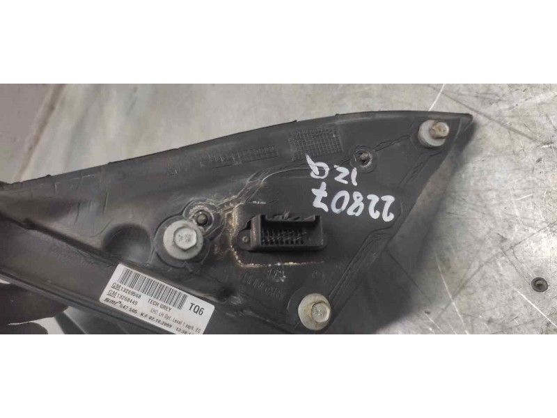 Recambio de retrovisor izquierdo para opel insignia berlina cosmo referencia OEM IAM   8 PINS