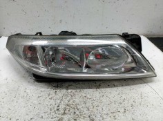 Recambio de faro derecho para renault laguna ii grandtour (kg0) referencia OEM IAM 8200002847  