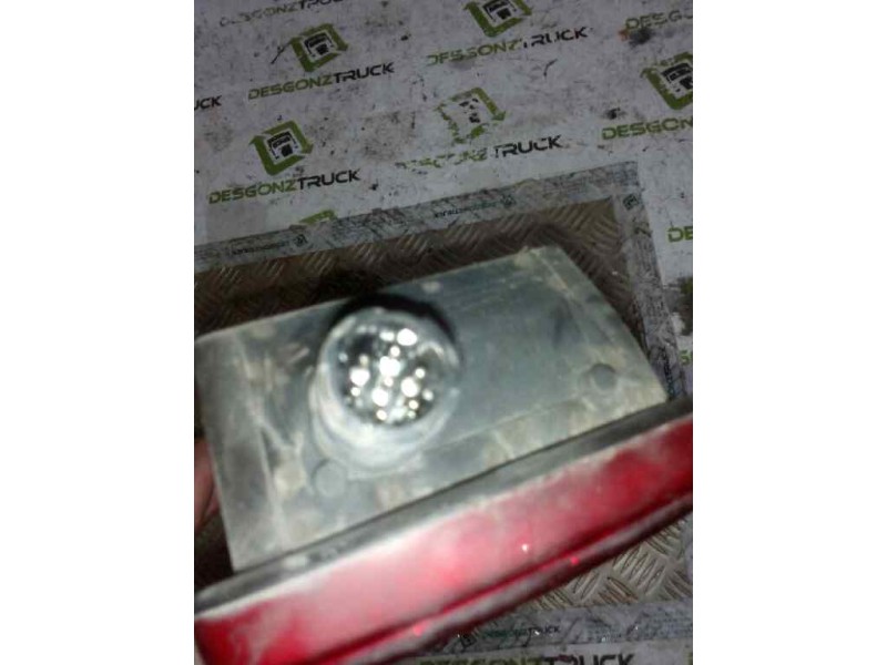 Recambio de piloto trasero derecho para volvo fh xxx fsa 4x2 low corto referencia OEM IAM   