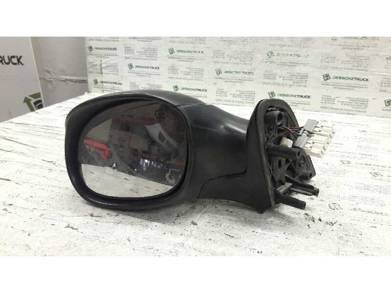 Recambio de retrovisor izquierdo para citroën xsara berlina 1.9 d sx referencia OEM IAM E2028015 ELECTRICO 