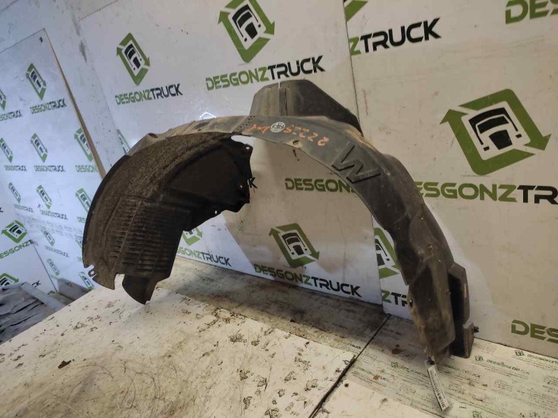 Recambio de paso rueda izquierdo para hyundai tucson (jm) 2.0 crdi comfort (4wd) referencia OEM IAM   DELANTERO