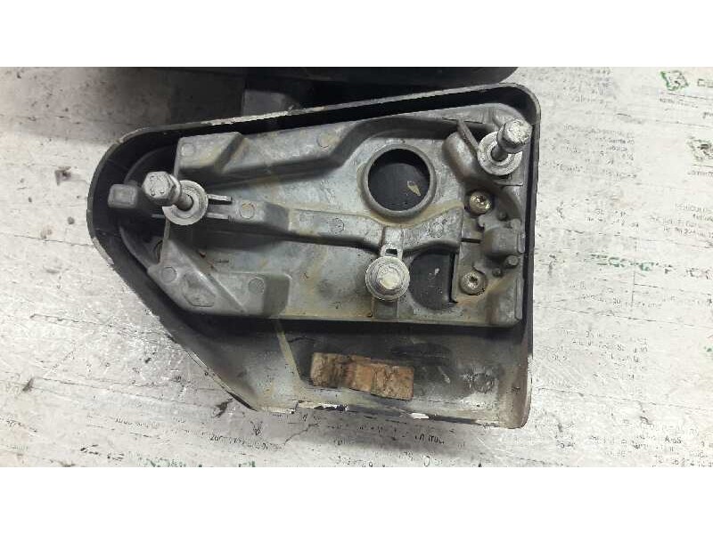 Recambio de retrovisor derecho para renault trafic (desde 5.89) p 1400 referencia OEM IAM   