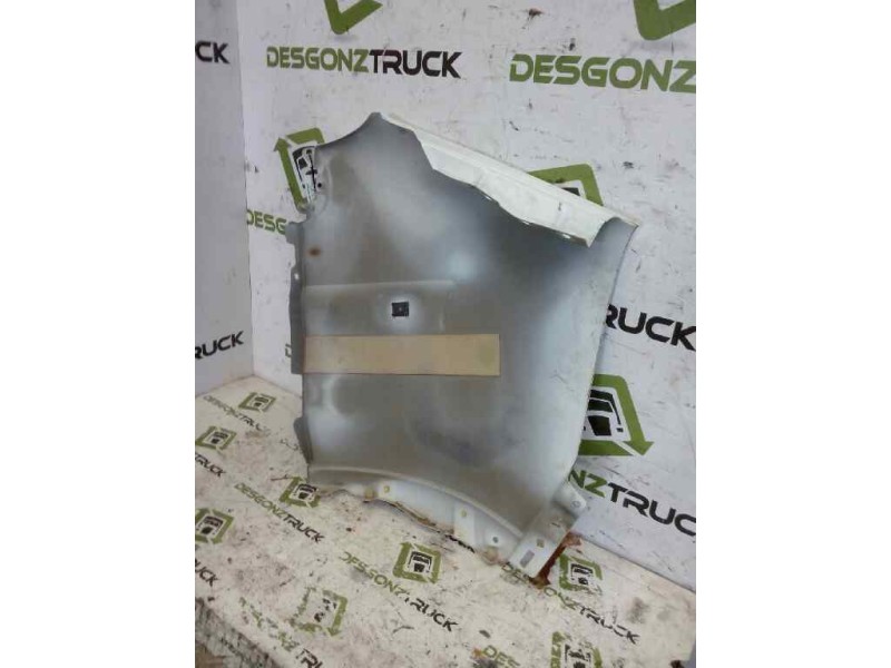 Recambio de aleta delantera izquierda para renault mascott fg 160. 35/55/65 cabina individual referencia OEM IAM   
