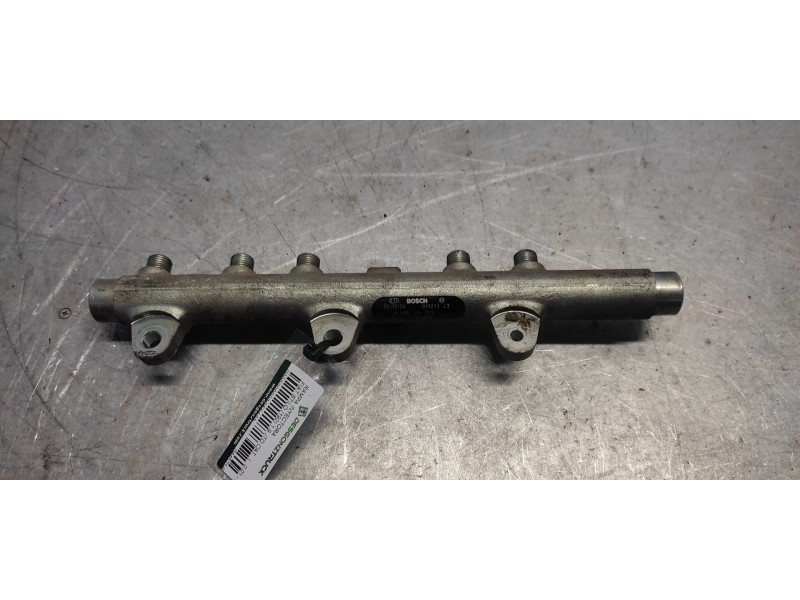 Recambio de rampa inyectora para fiat stilo (192) 1.9 jtd cat referencia OEM IAM 0445214016 BOSCH 