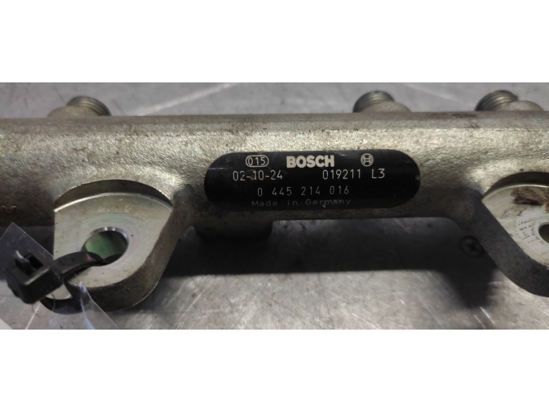 Recambio de rampa inyectora para fiat stilo (192) 1.9 jtd cat referencia OEM IAM 0445214016 BOSCH 
