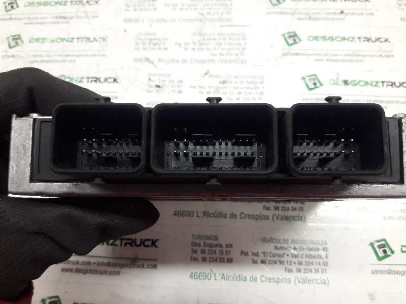 Recambio de centralita motor uce para citroën saxo 1.4 plaisir referencia OEM IAM 9643134280  