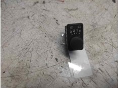 Recambio de boton regulacion de faros para nissan primera berlina (p12) acenta referencia OEM IAM 4902 3 PINS 