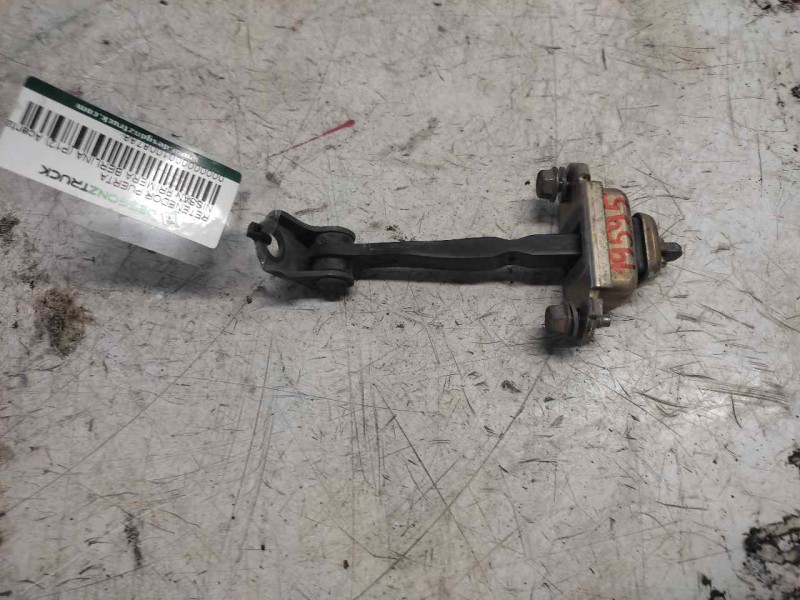 Recambio de retenedor puerta para nissan primera berlina (p12) acenta referencia OEM IAM   TRASERA DERECHA