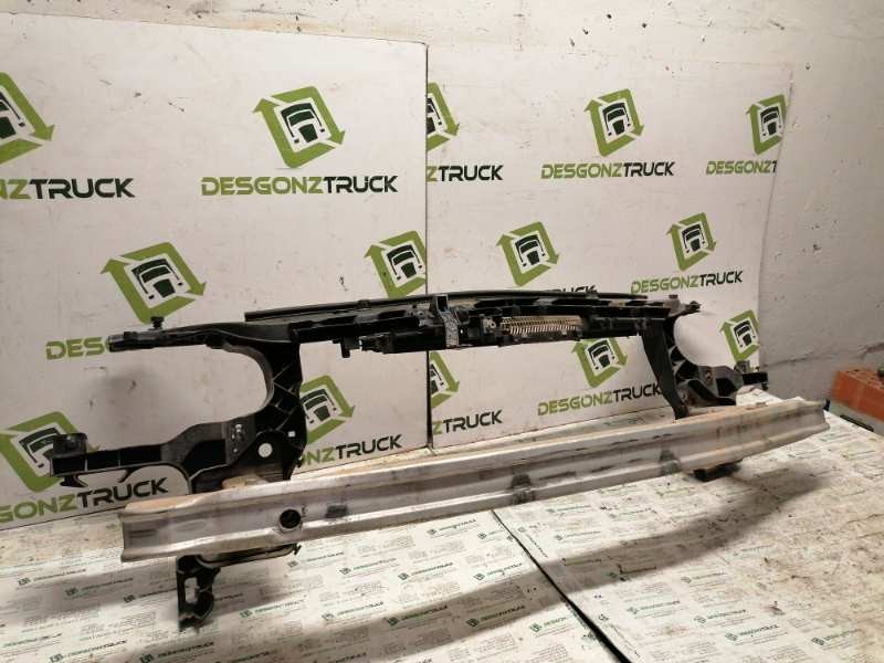 Recambio de panel frontal para renault megane ii berlina 5p referencia OEM IAM   